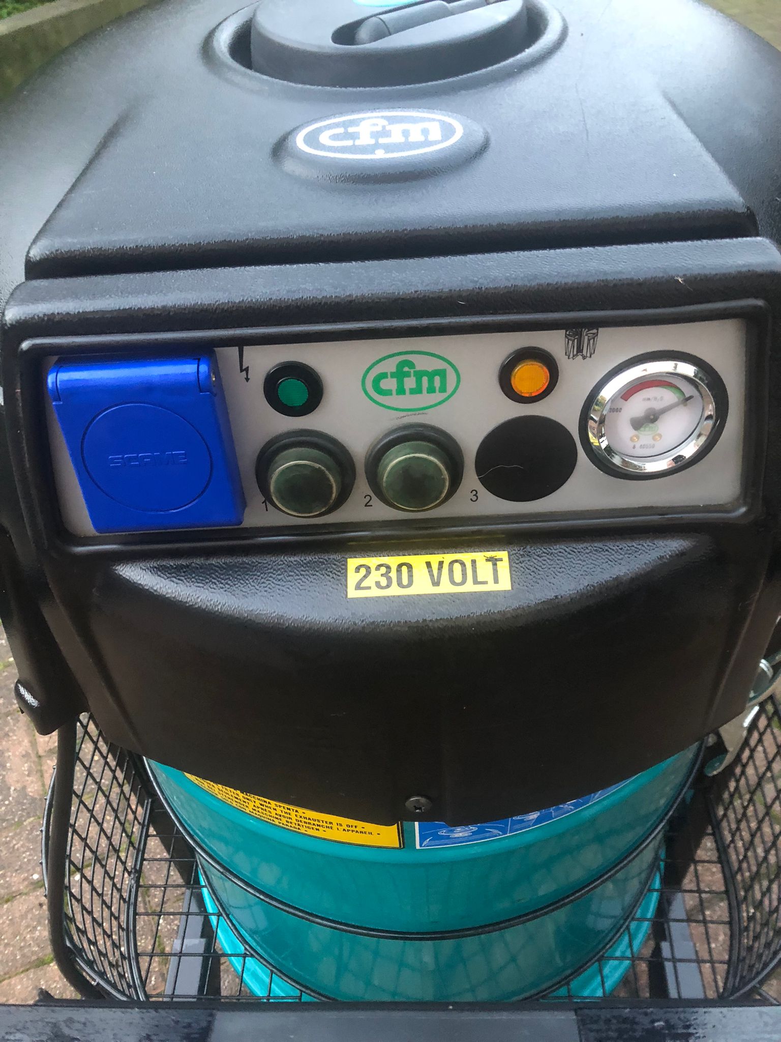 CFM NILFISK 127 A  2002